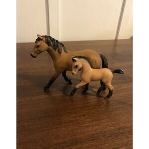 schleich horse pair